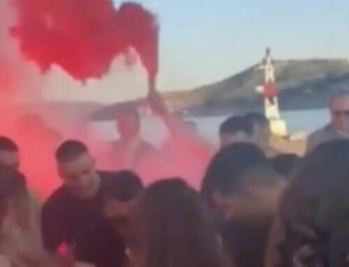 ΟΥΚας παντρεύτηκε και οι φίλοι του μετέτρεψαν σε «αρένα μάχης» το γλέντι (vid)
