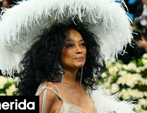 H Νταϊάνα Ρος ξανά στο Met Gala μετά από 22 χρόνια: Το επικό φόρεμα, πώς τίμησε την οικογένεια της