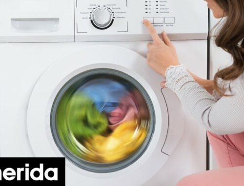 Πλύσιμο ρούχων με αλάτι: Γιατί συνιστάται και σε τι χρησιμεύει